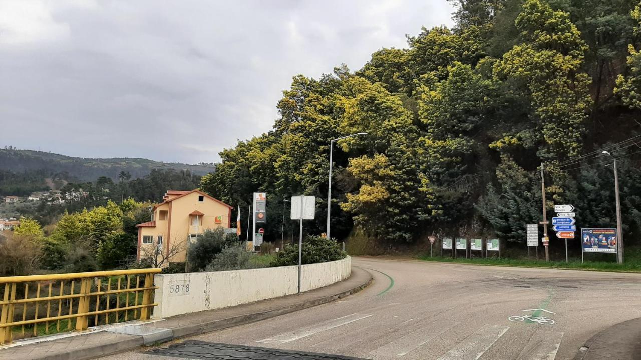Hospedaria Lampiao Penacova Eksteriør bilde